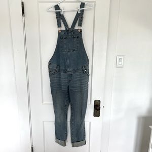 Maternity overalls
